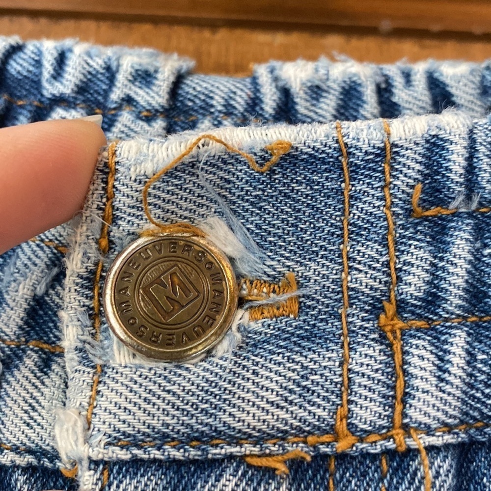 Maneuvers denim jeans - Picture 2 of 10